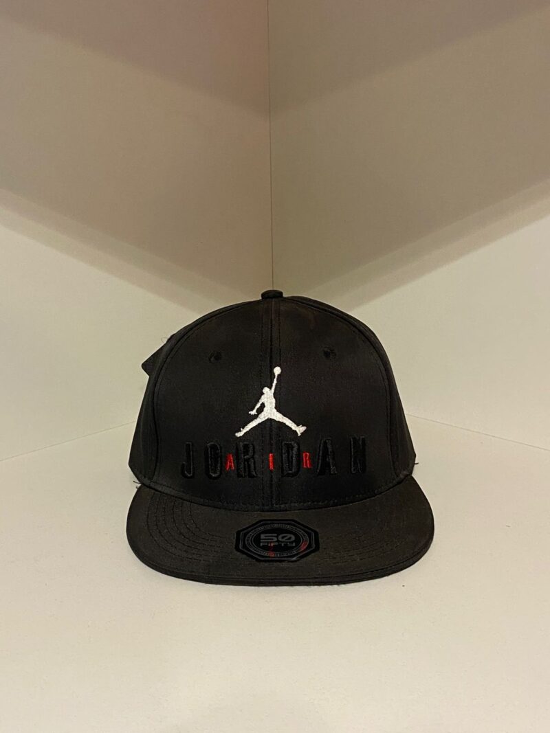 Gorra visera recta